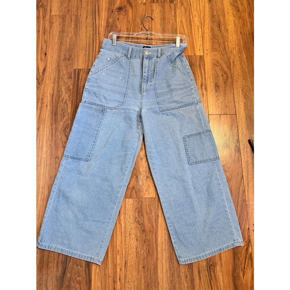 Women's Urban Outfitters Blue Jeans Size 28
BGD urban outfitters Wide leg
